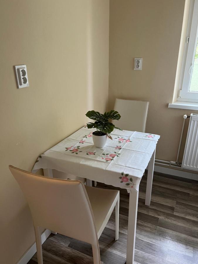 Lovely Flat In The City Center Bratislava Exterior photo