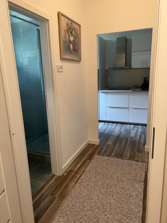 Lovely Flat In The City Center Bratislava Exterior photo